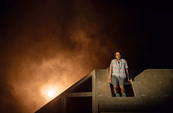 Leo Magnus de la Nuez som Olav i «Ikkje ein lyd», Det Norske Teatret 2025